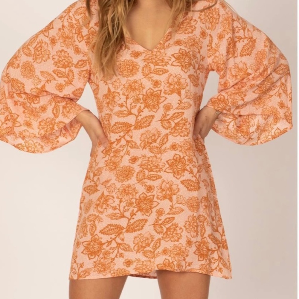 SISSTR REVOLUTION. Hippie dress